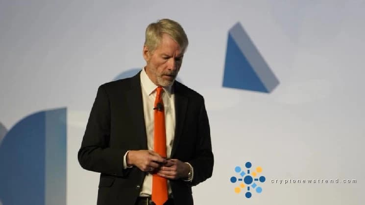 Experts Split Over Implications of Strategy's Modest BTC Offload