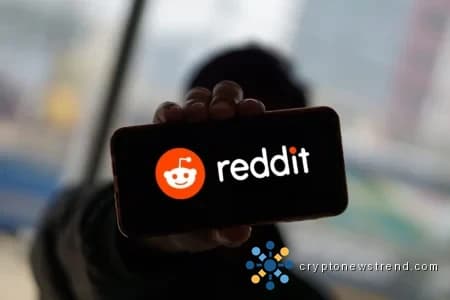 Surging 16%, Social Media Giant Reddit Shines with Impressive First-Quarter Financials